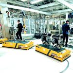 Auxiliary assembly mobile robot