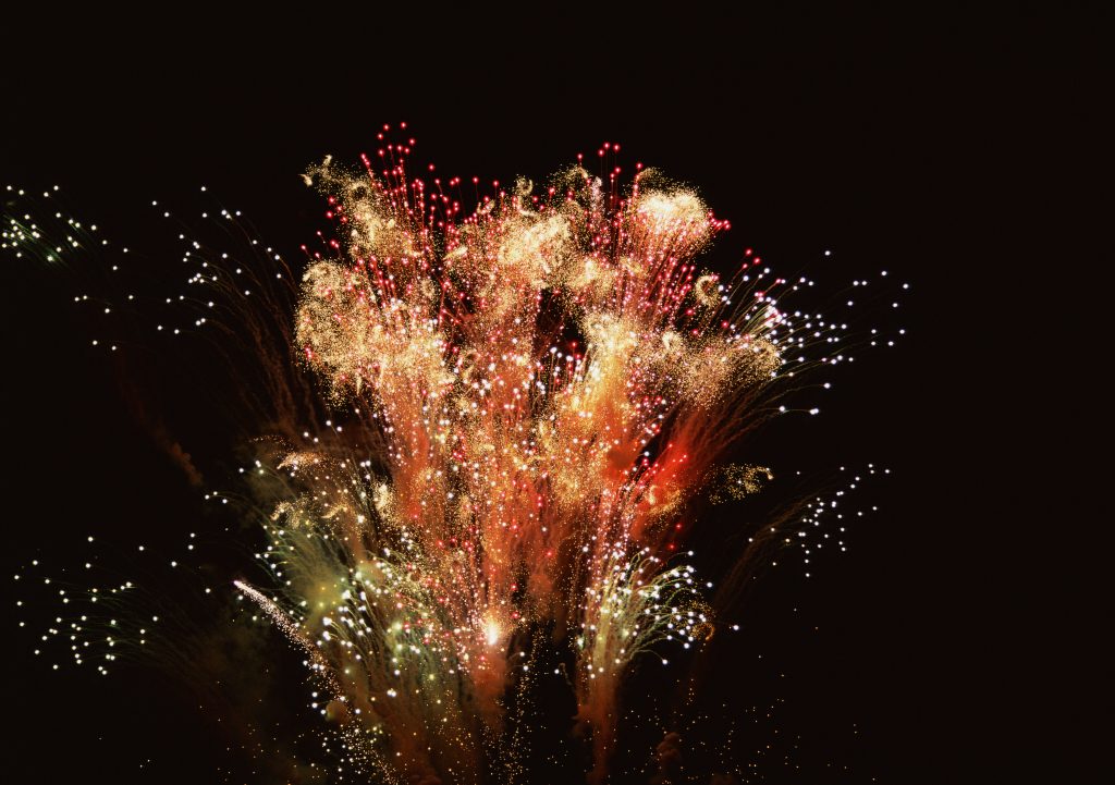 美吗？我做的 —— 首条烟花全流程本安防爆自动化生产线在杏盛娱乐研发成功