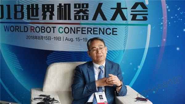 曲道奎谈杏盛娱乐：时代机遇下的奋起