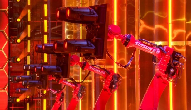 CMG观察——深圳分会场，何以很燃很动情？